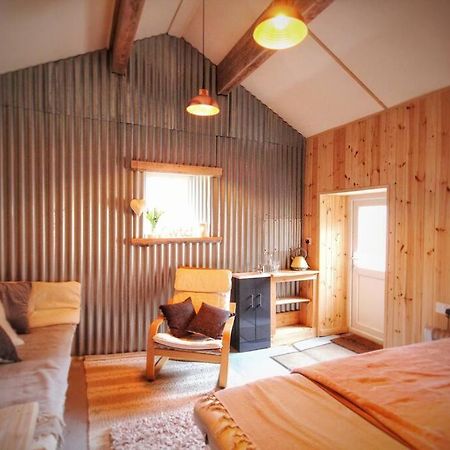 Y Boidy Bach Villa Ланграног Екстериор снимка
